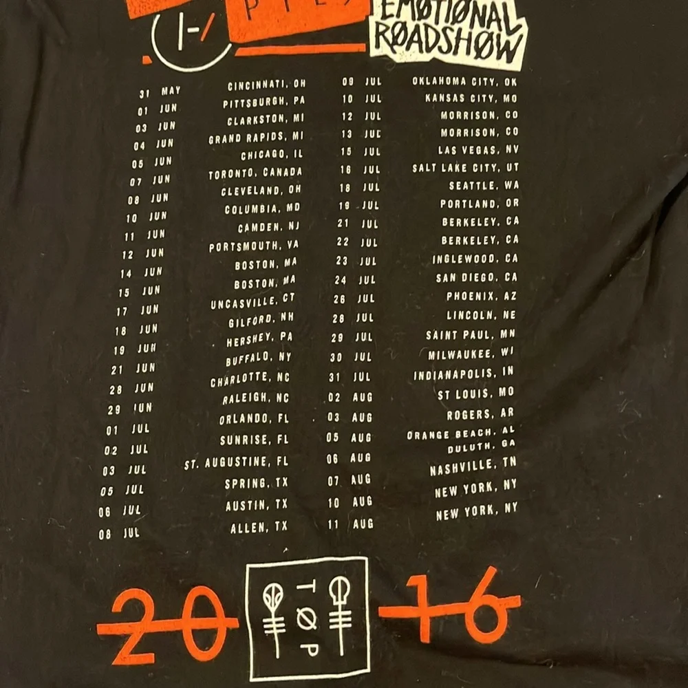 TwentyOne Pilots TOP 2016 Emotional Roadshow Official Tee - Picture 7 of 10